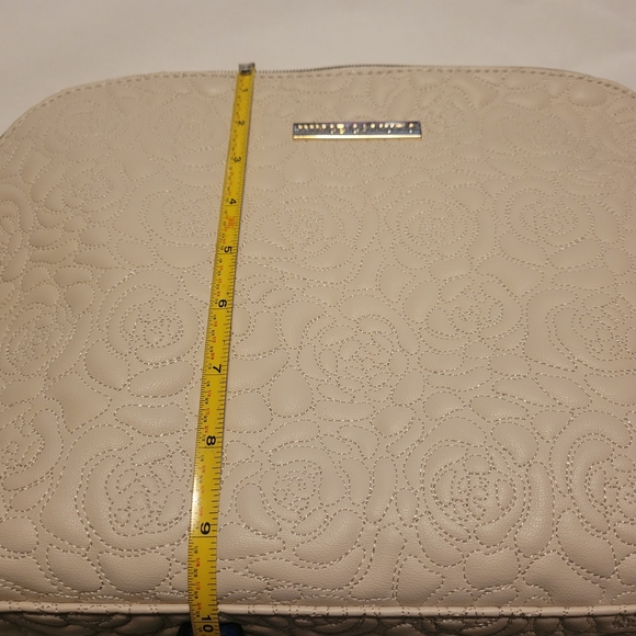 Vince Camuto Cream Quilted Cosmetic Bag - Picture 3 of 5